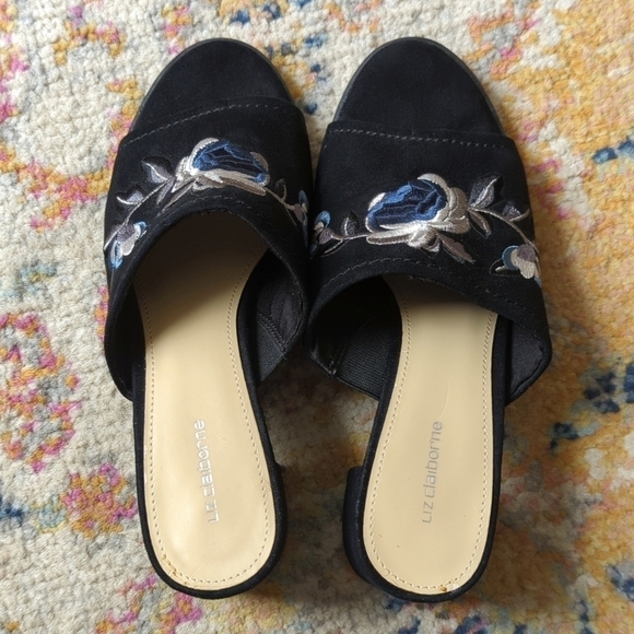 Liz Claiborne Shayla Floral Embroidered Peep Toe Slip On Block Heel Mules Black - Picture 5 of 16